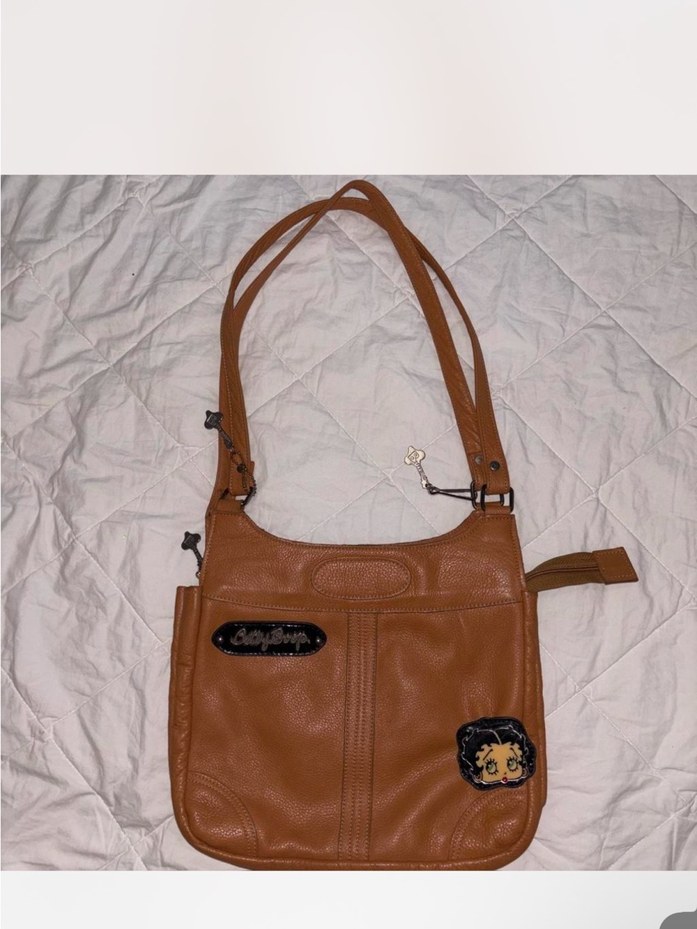 Vintage Tan Betty Boop Women's Shoulder Bag with Metal Character Patch
